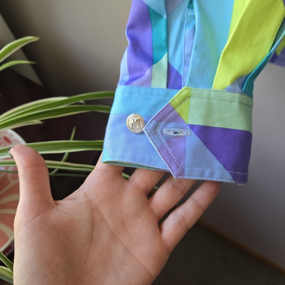 Geometric Mod Zip-Up sz med - Picture 7 of 9